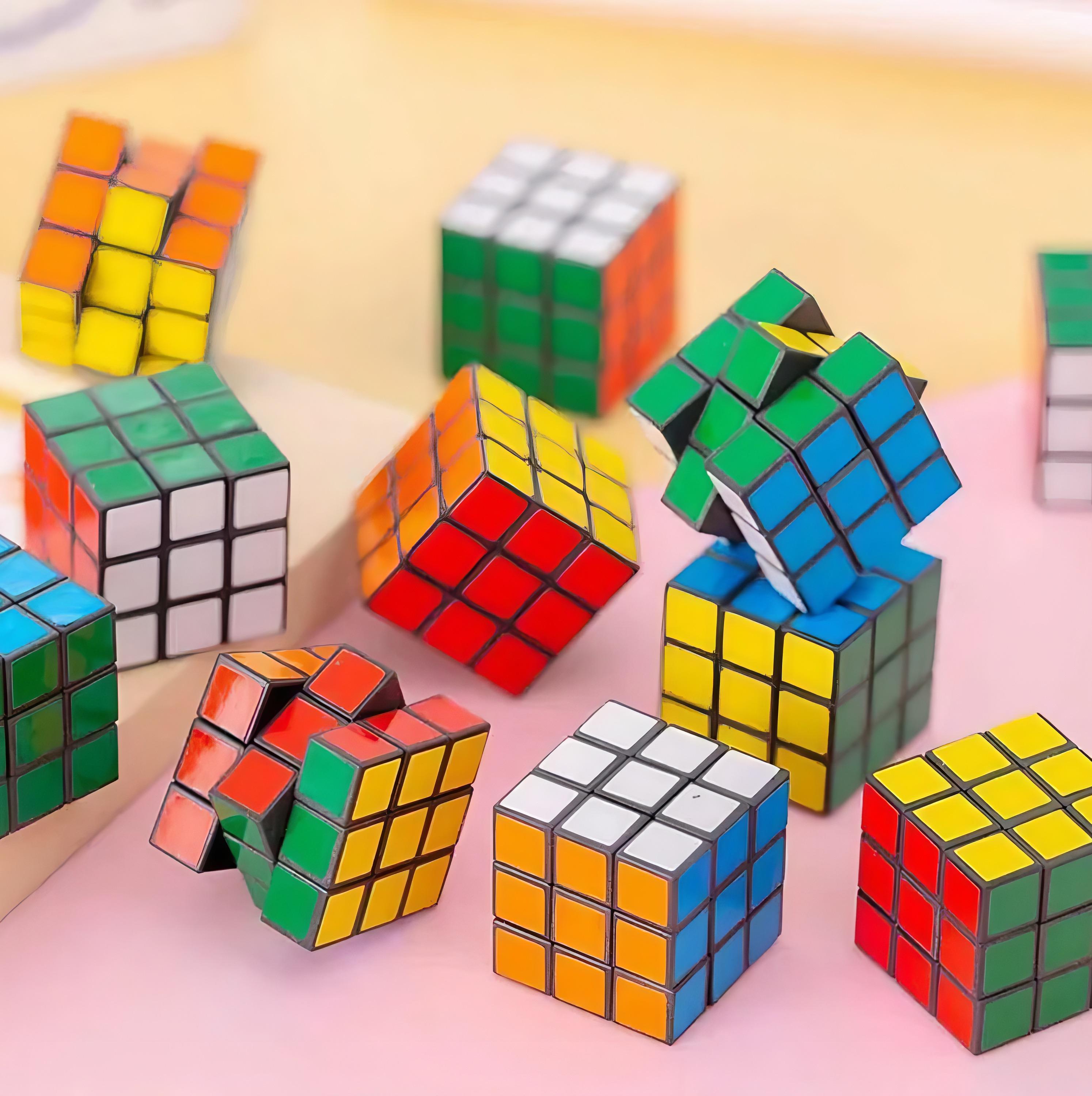 cubes magiques 3x3 colorés